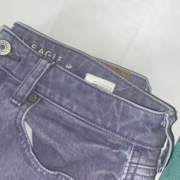 American eagle size 8 mom Jean stretch EUC - Picture 6 of 6
